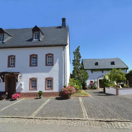 Lägenhet Appealing In Ittel With Garden, Parking, Bicycles *
