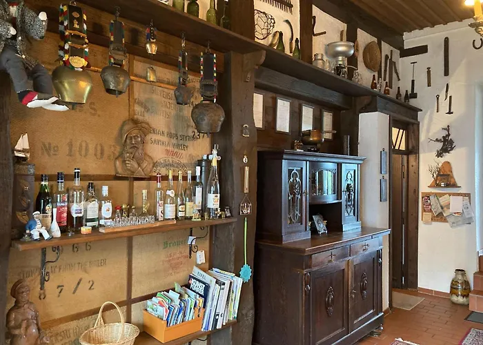 Appealing In Ittel With Garden, Parking, Bicycles Lejlighed *